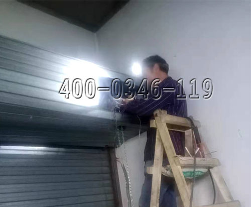 北京石景山區(qū)魯谷街道冠輝國(guó)際大廈安裝防火卷簾門